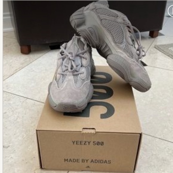 Yeezy 500 - Picture 2 of 2